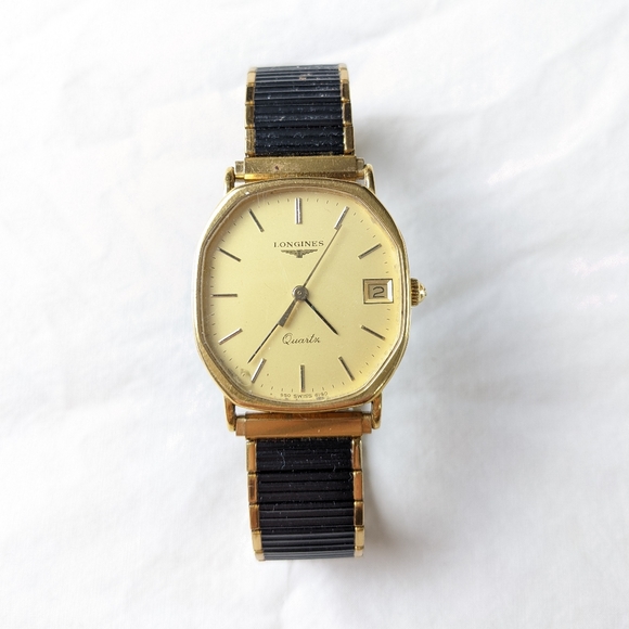 Longines Other - Longines vintage Wristwatch men's 950 Swiss 6140 Quartz GH gold black